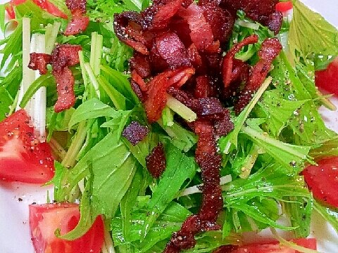 簡単❤水菜とトマトの☆カリカリベーコンサラダ♪